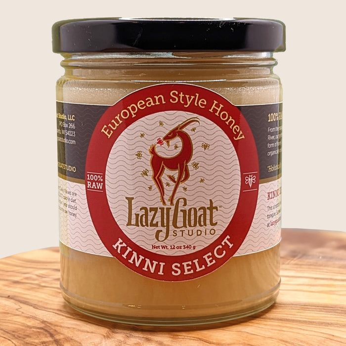 Kinni Select Honey is a 12oz jar of our best Basswood raw honey that has been creamed.
